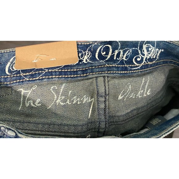 Converse Women's Skinny Jeans Size 4 - Picture 8 of 9